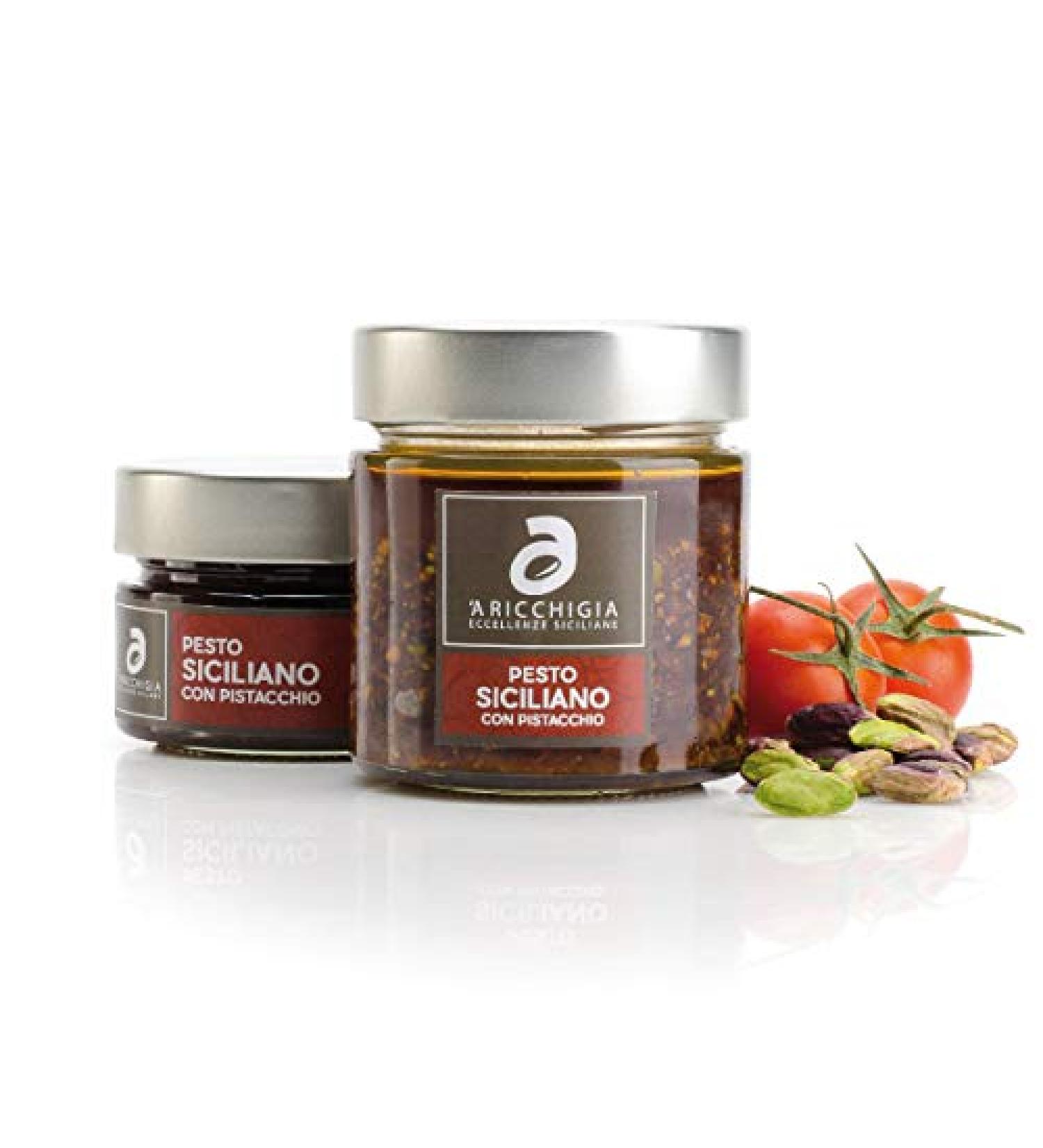 Sicilian pesto with tomatoes and pistachios. Italian gourmet specialties | 190gr