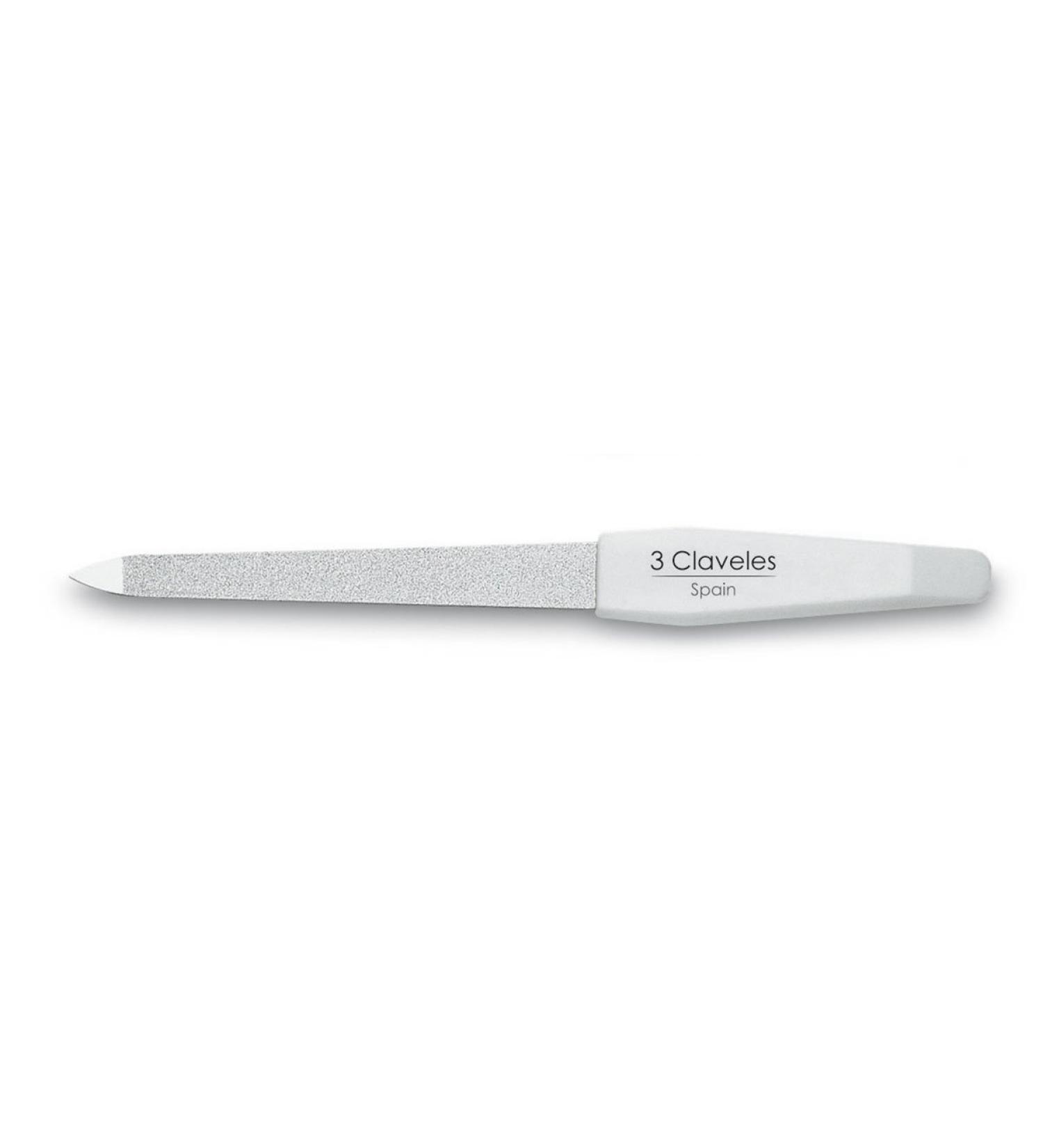 3 Claveles Nailfile 15 ml - Buy Online on SooperMarket.com