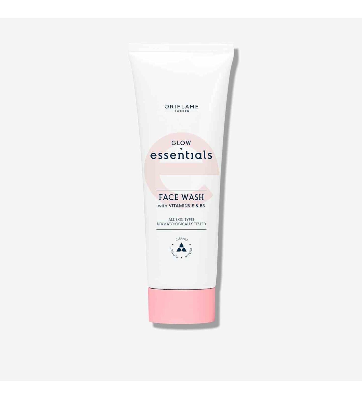 Oriflame Glow Essentials Face Wash with Vitamins E & B3 125ML