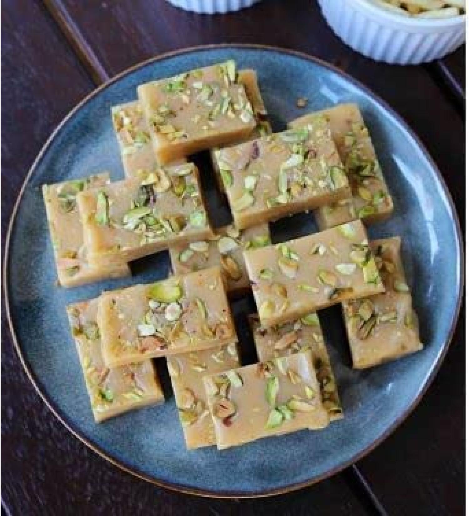 Khoya Barfi 250g Indian Traditional Sweet Best Gift For All Occasions Raksha Bandhan Marriage Diwali Holi Ganesh Chaturthi Festival Treat For Family & Friends