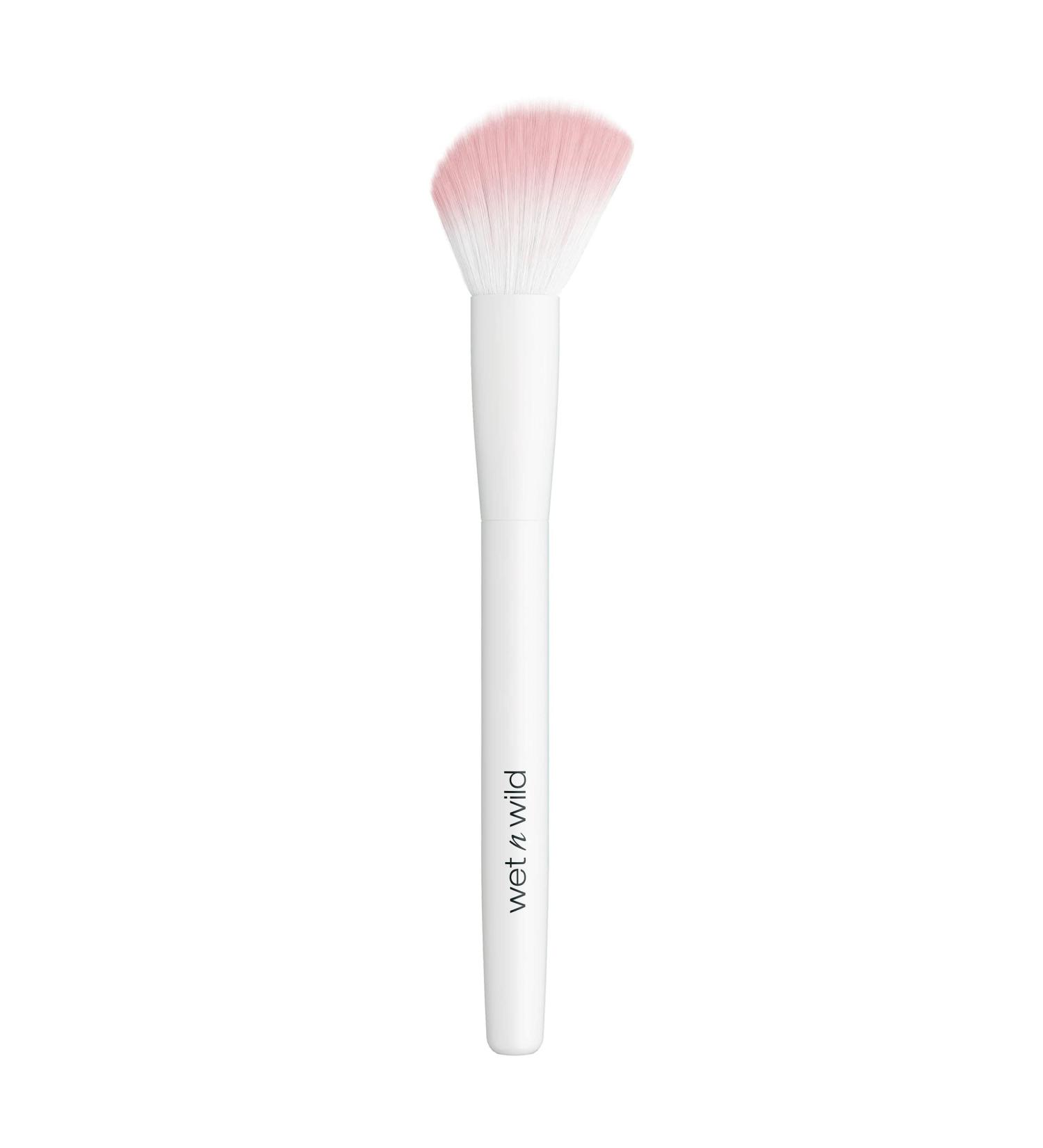 wnw Contour Brush - Sculpting, Highlighting, Blending | Ultra-Plush Fibers, Ergonomic Handle - Buy Online on SooperMarket.com