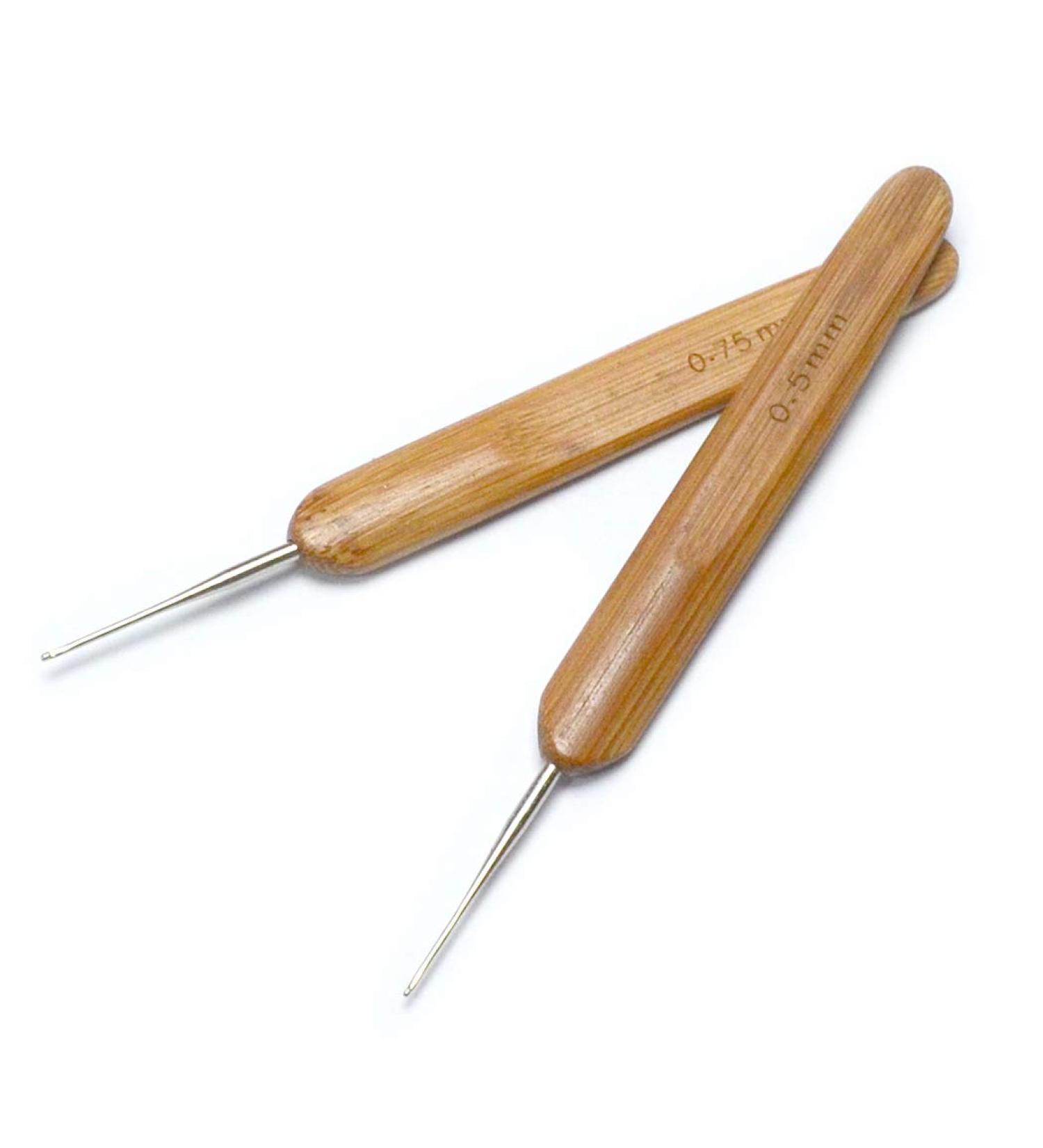 Luwigs Dreadlocks Crochet Hooks Set - Bamboo Handle Locs Crochet Needle Steel Hook for Hair Braids - 0.5mm & 0.75mm (2pcs) - Buy Online on SooperMarket.com