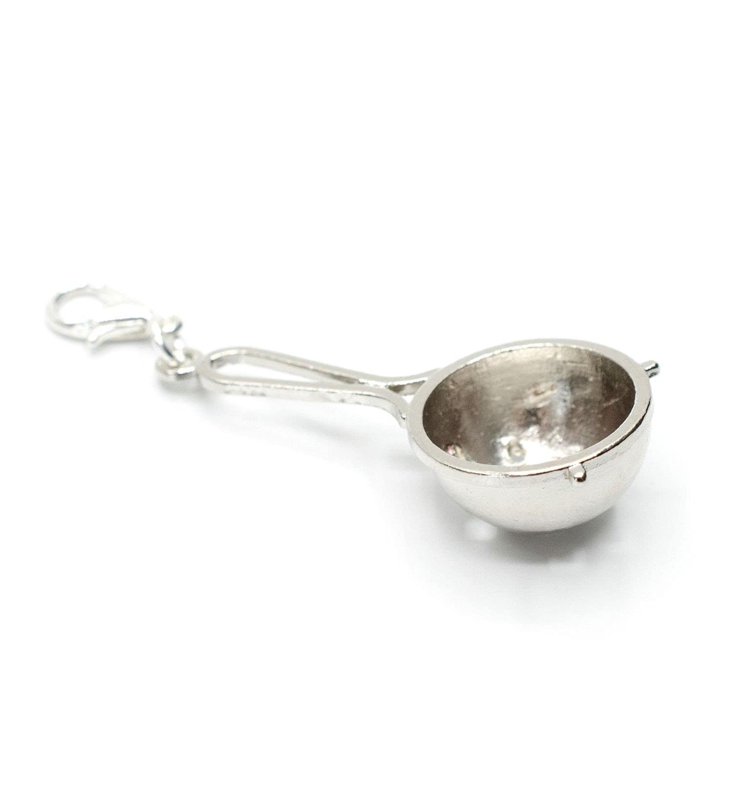 Miniblings Handmade Sieve Noodle Sieve Charm - Italian Pasta Zipper Puller & Jewelry Pendant - Silver-Plated Cooking Kitchen Accessory - Buy Online on SooperMarket.com