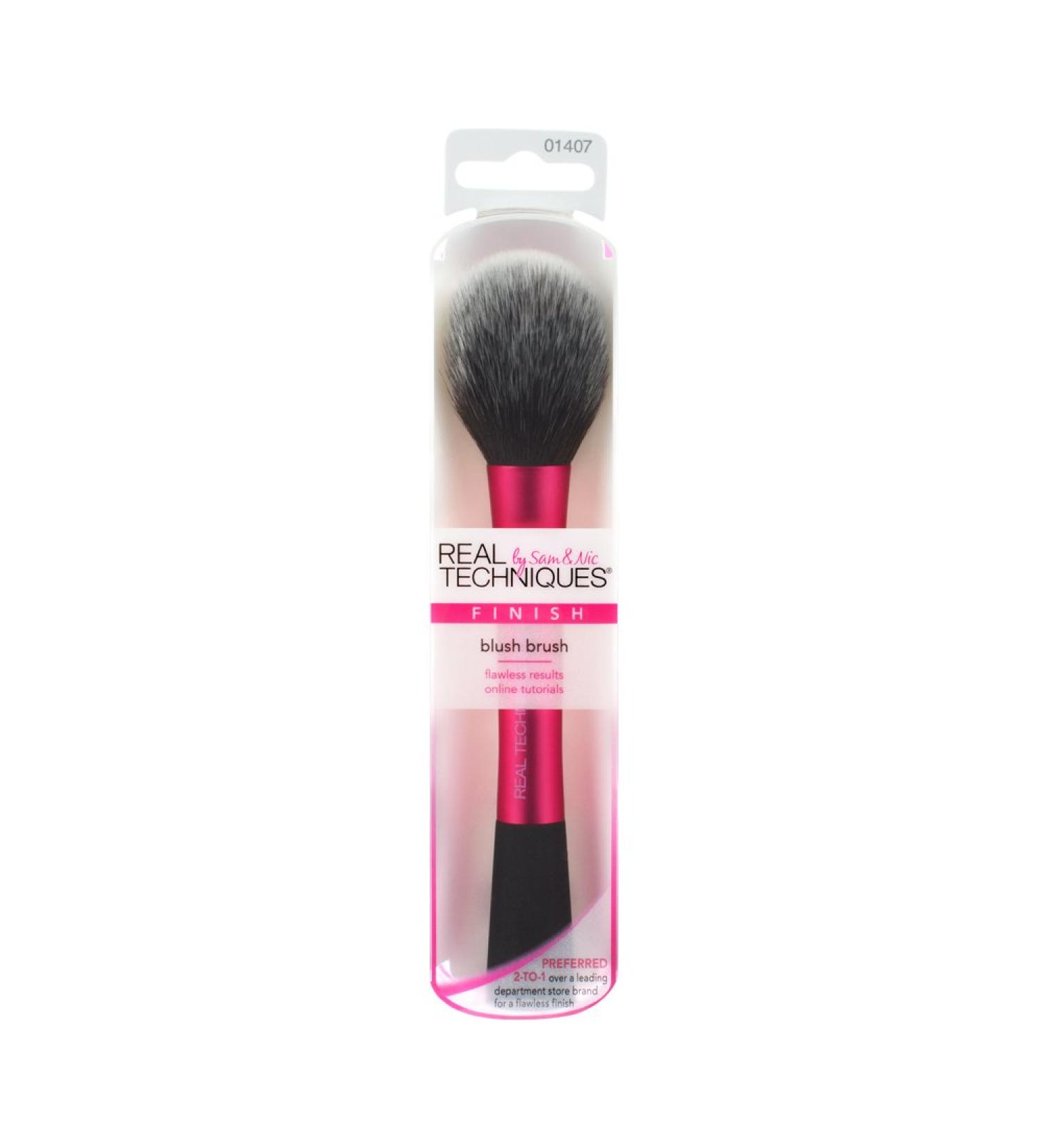 Real Techniques Blush Brush by Samantha Chapman | Cheek Makeup Tool for Flawless Application - International Shipping Available - Buy Online on SooperMarket.com