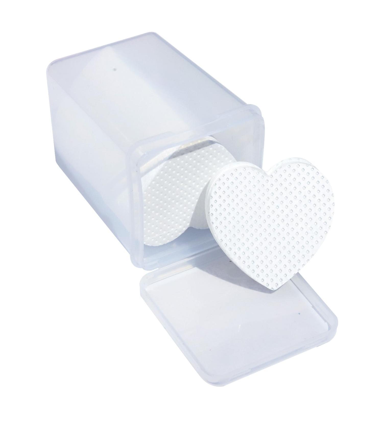 200 Pcs Eyelash Glue Cleaning Cotton Pads Heart Shape Fabric Glue Wipes Nail Polish Cleaner (White 4.8 * 4.8cm) (200 Pcs)
