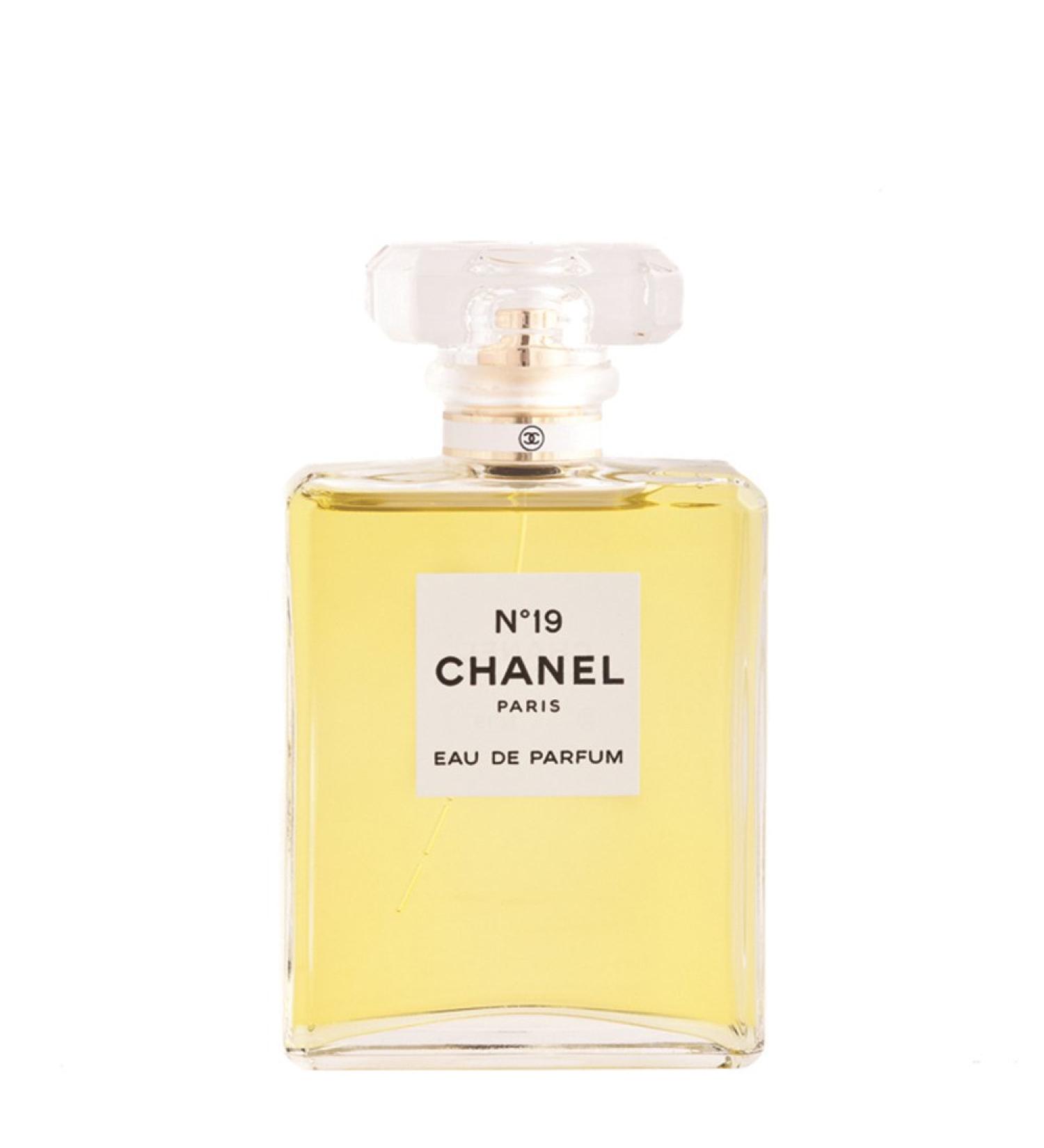 Chanel Chanel No 19 Eau De Perfume Spray 100 Ml