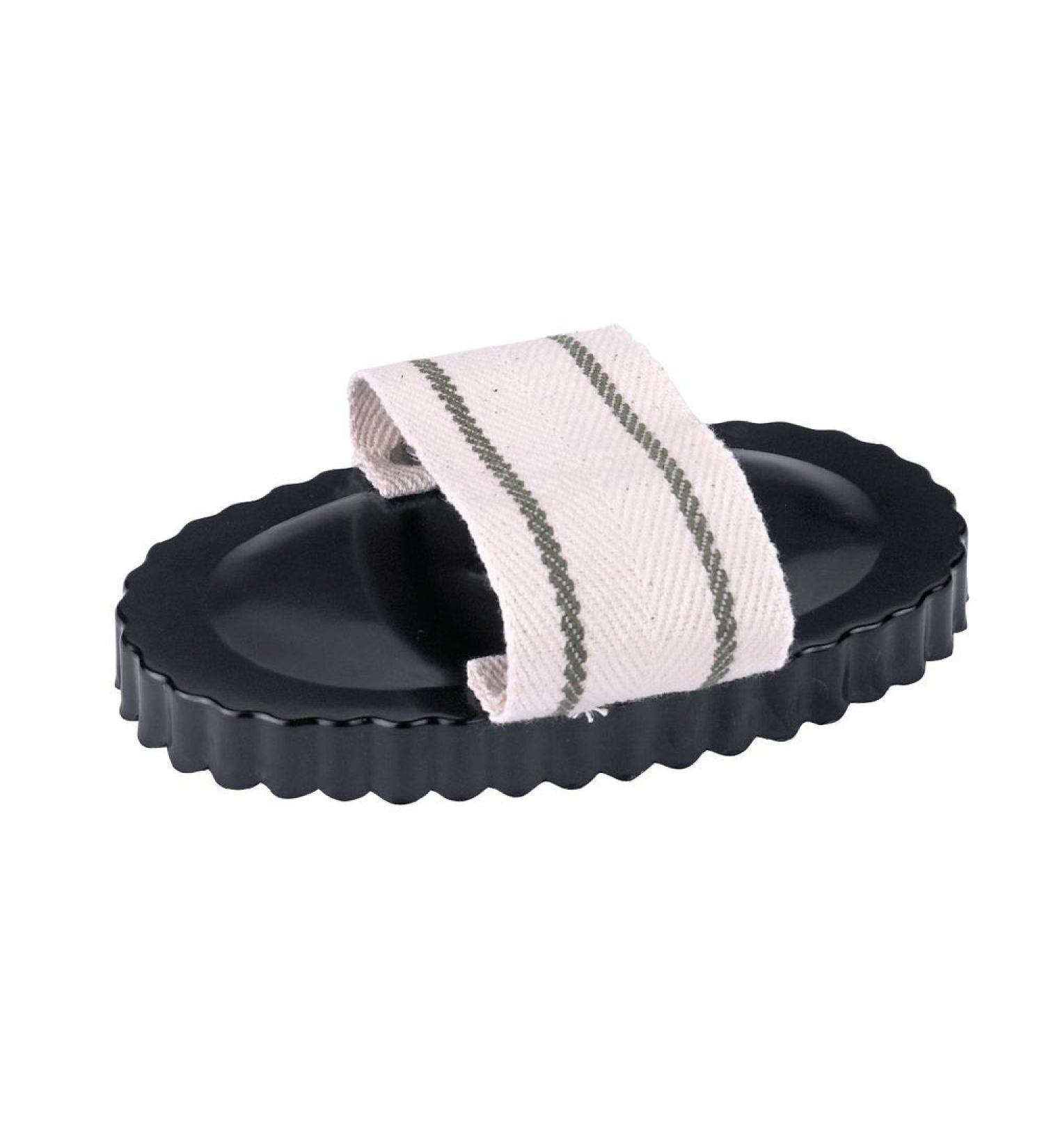 Kerbl Reform curry comb black with hand strap 17 x 10 cm