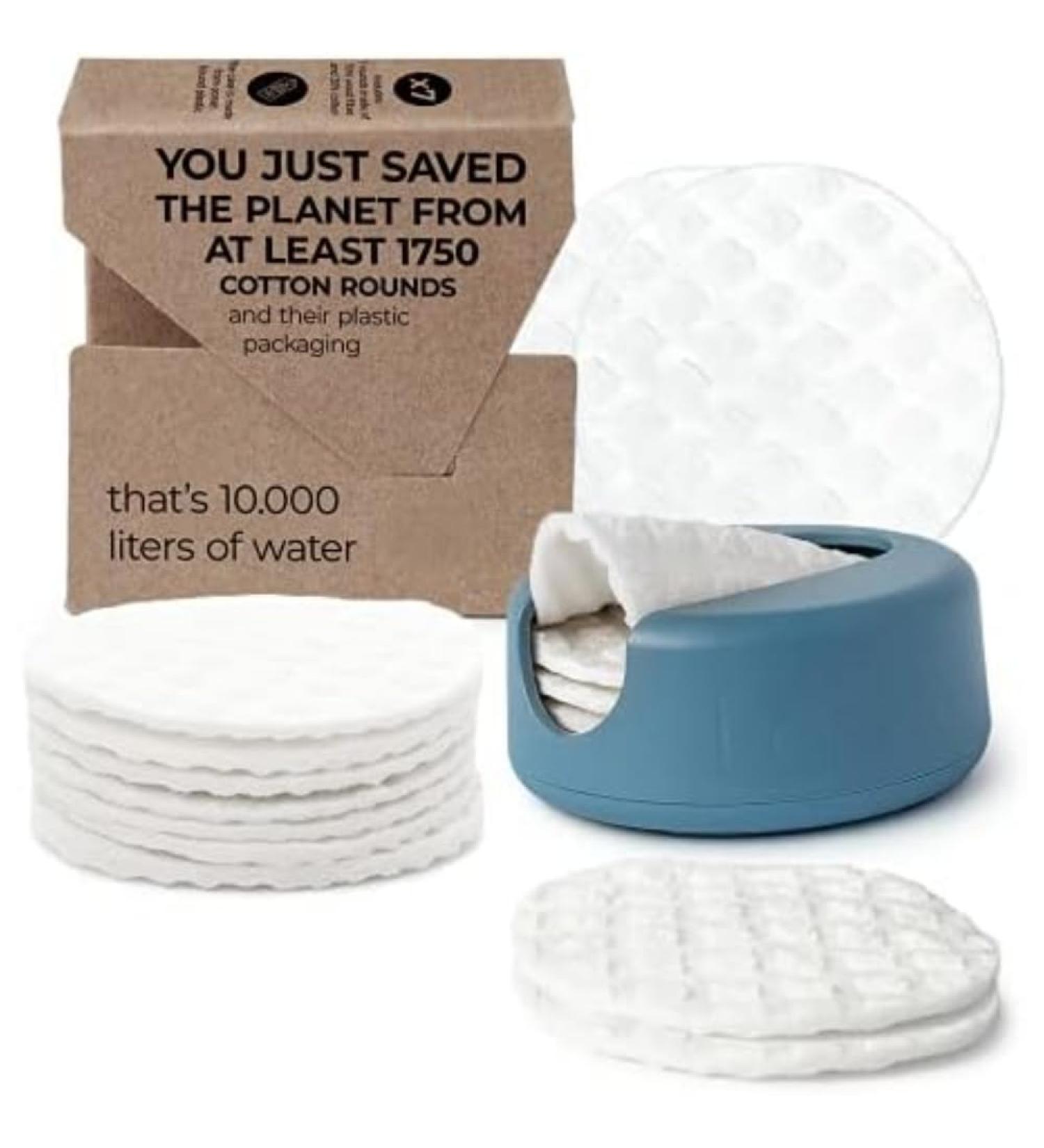 New Lastround Reusable Cotton Pads | Eco-Friendly Washable Sardmasal Pads in Blue | Made in Denmark - Buy Online on SooperMarket.com