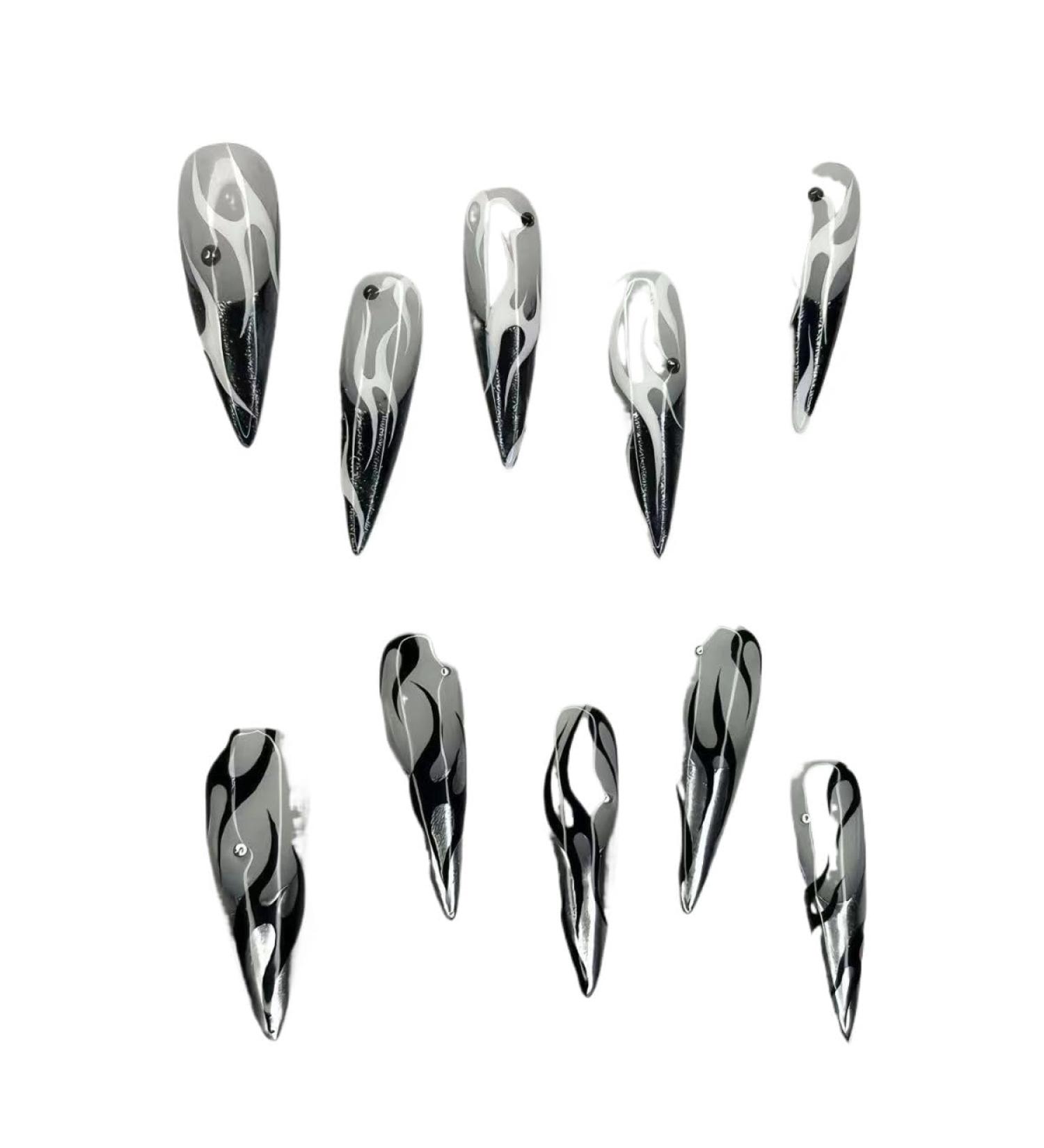 Temperament-enhancing manicure wearing a nail flame and a water drop tip. fake nails detachable nail plate brightens the hand shape.(M)