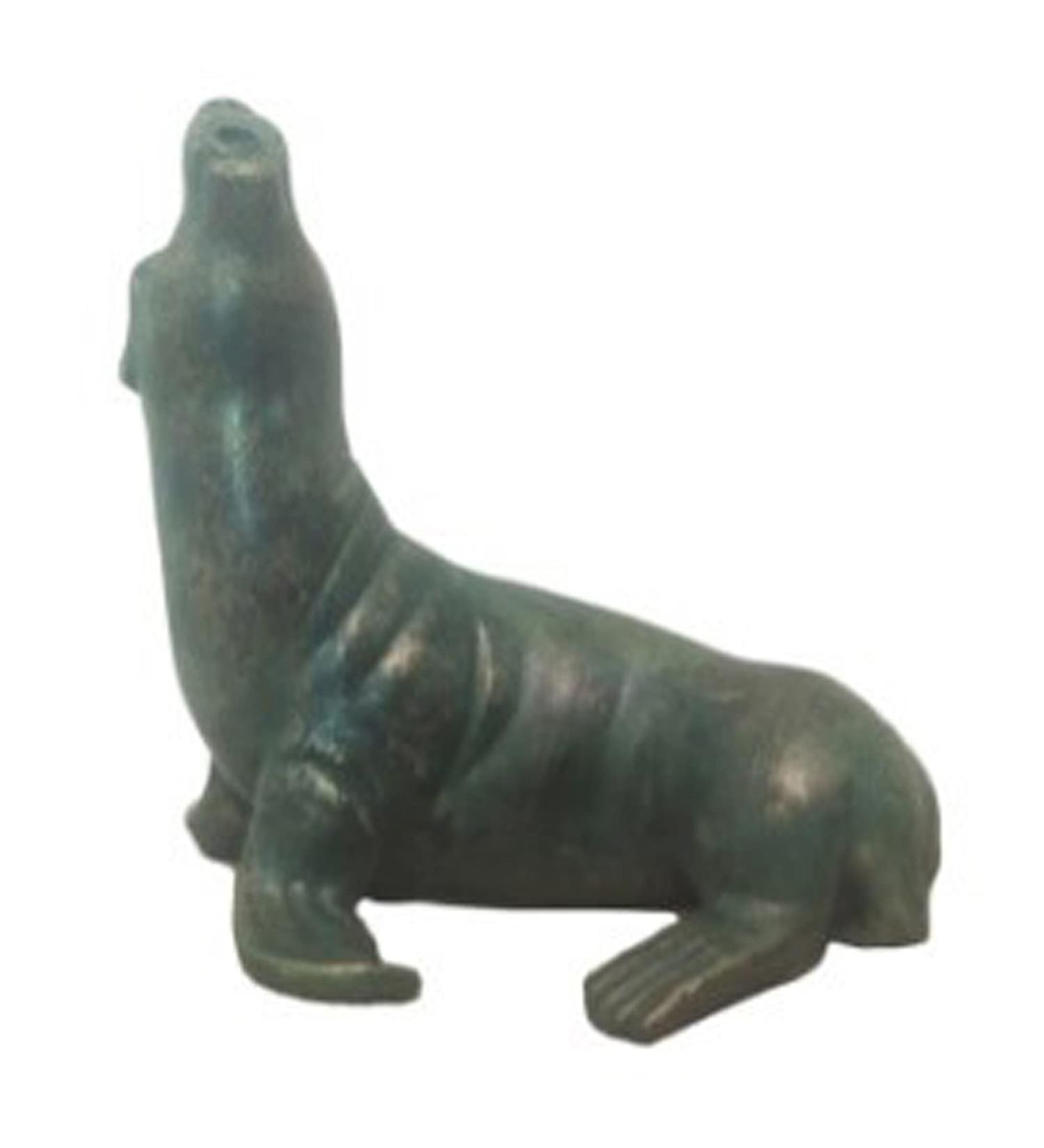 Bermuda Seal Spitter Garden Pond Ornament 17 x 12.5 x 17cm