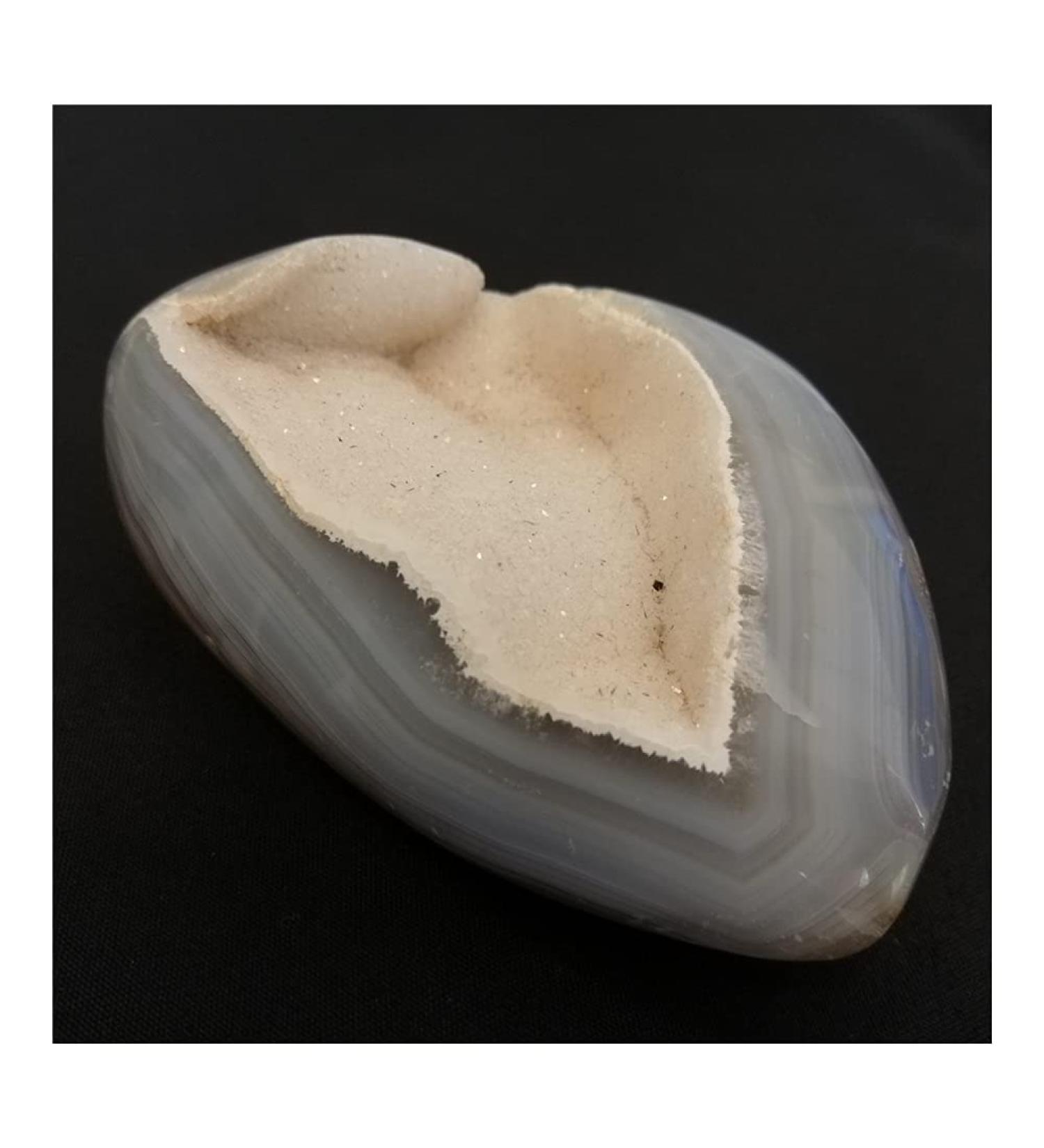 Crystal Rough Quality Natural Agate Geode White Cluster Charming Quartz Crystal Ornament Gift for Home Decoration - Buy Online on SooperMarket.com