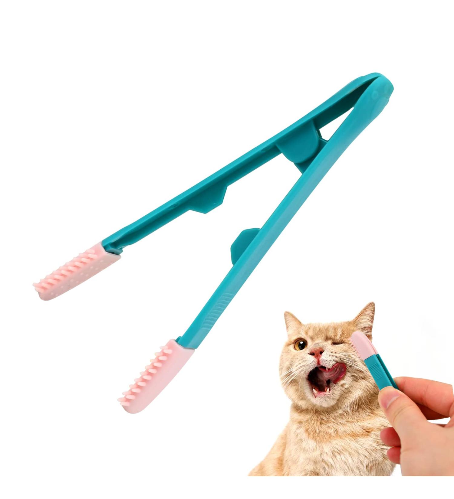 Best Tear Stain Brush for Cats & Dogs | Remove Eye Crust & Mucus | Reusable Pet Eye Comb with Soft Rubber Head - Buy Online on SooperMarket.com