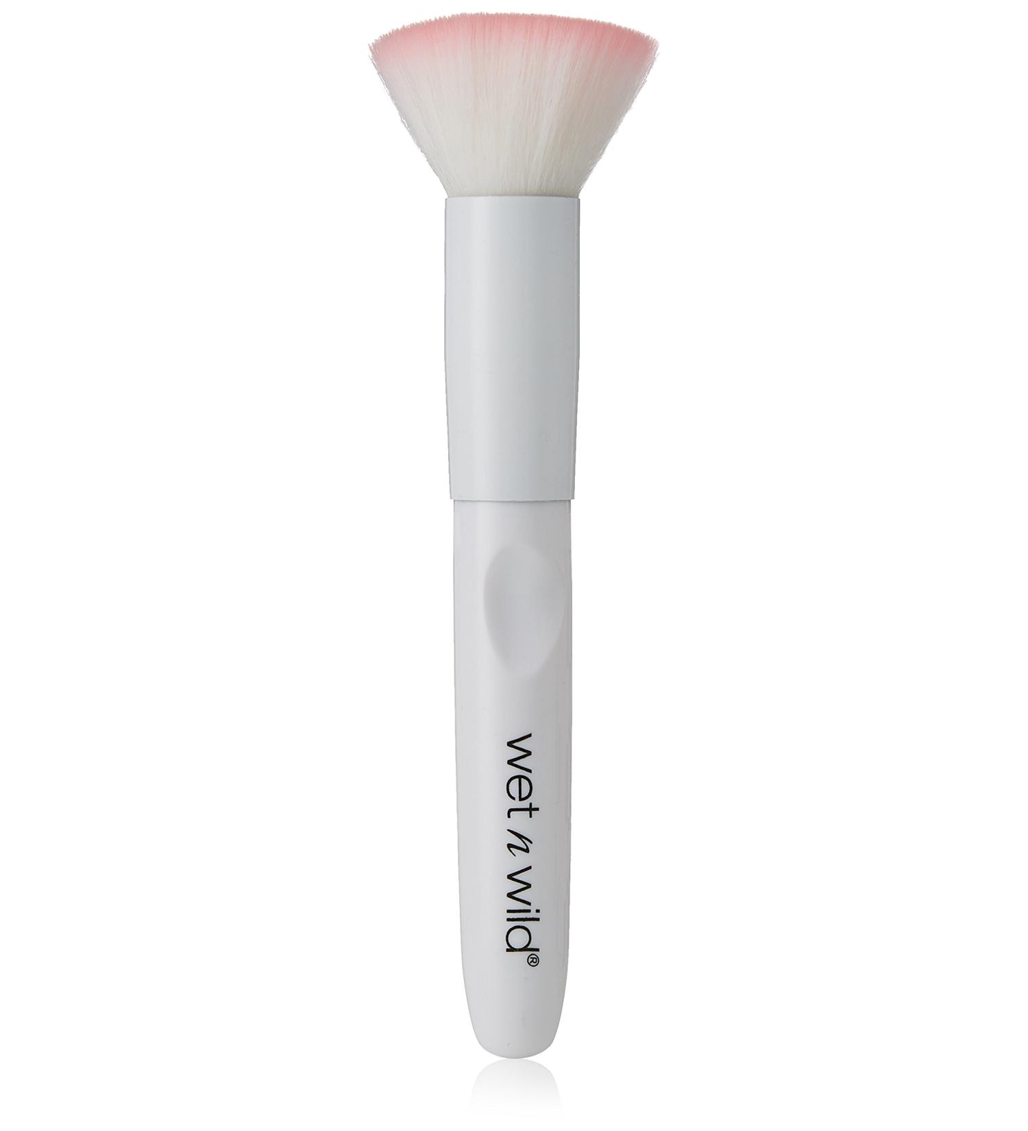 Wet N Wild Make Up Brush Flat Brush - 10 Gr - Buy Online on SooperMarket.com