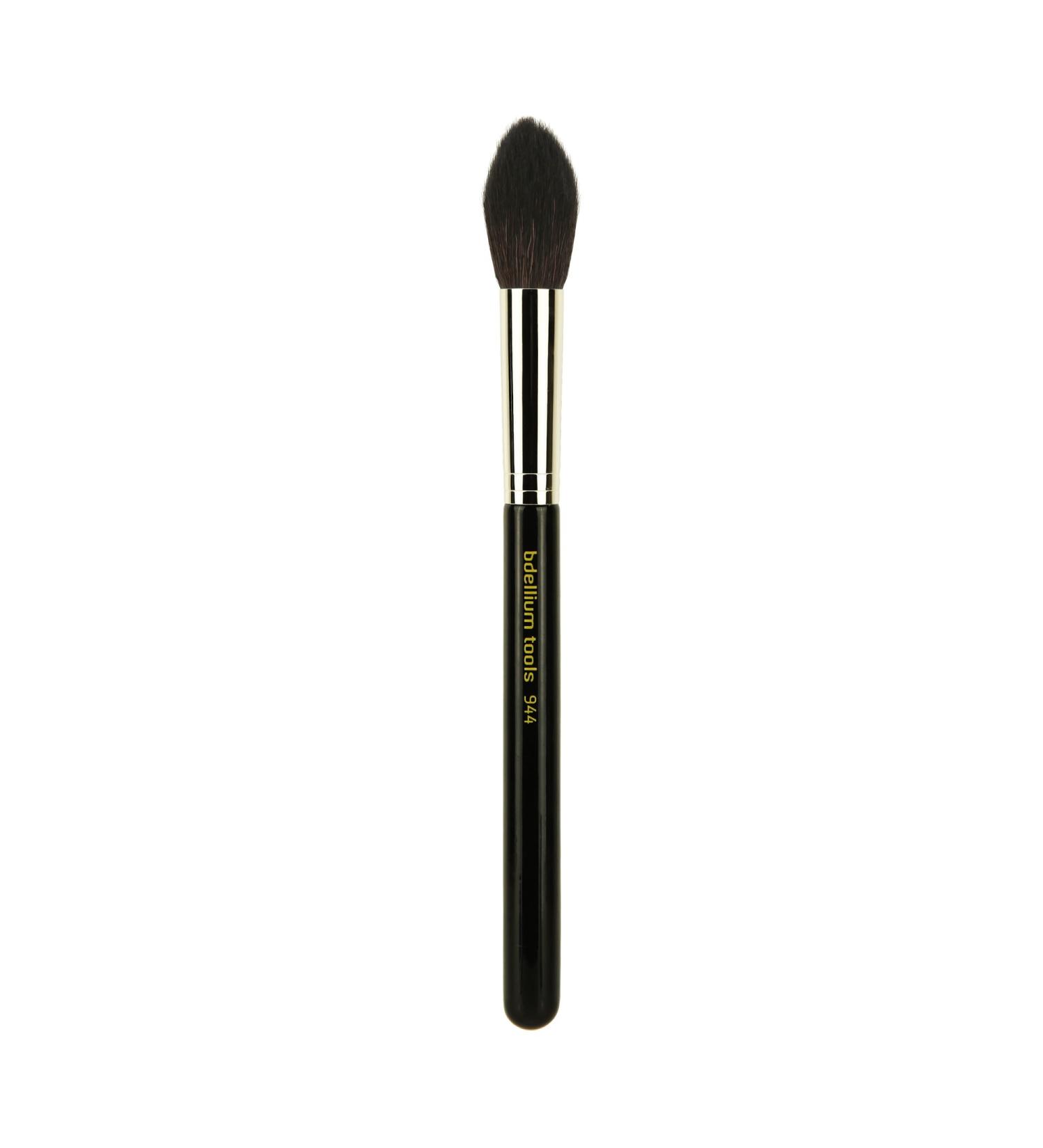 Bdellium Tools Maestro Series 944 Tapered Contour Makeup Brush - Professional Blending Brush with Soft Synthetic & Natural Fibers - Ideal for Dimension (Black) - International Shipping Available - Buy Online on SooperMarket.com