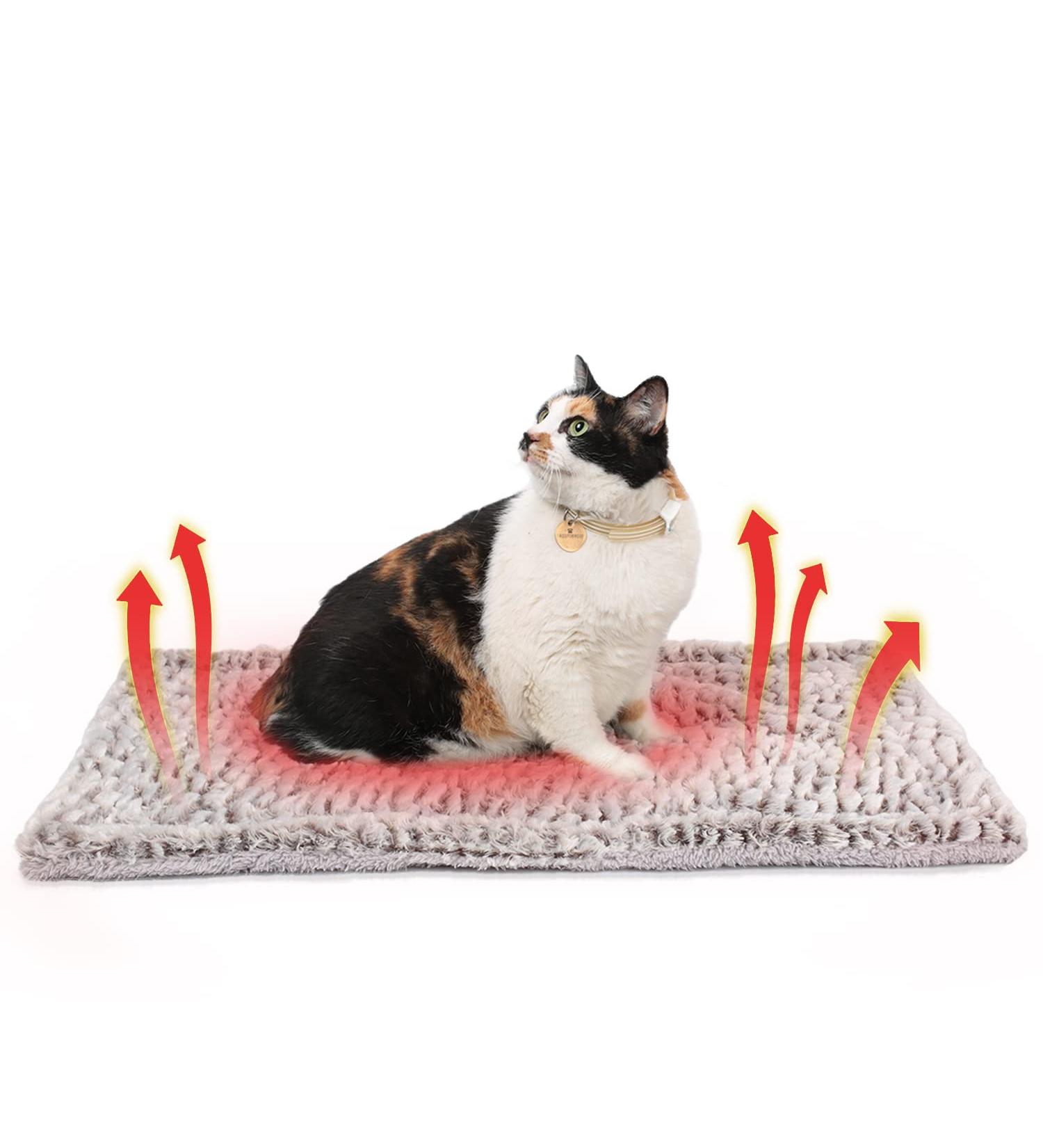Self Heating Cat Pad - 27.5 x 18.5 Thermal Cat Mat for Outdoor & Indoor Pets - Buy Online on SooperMarket.com