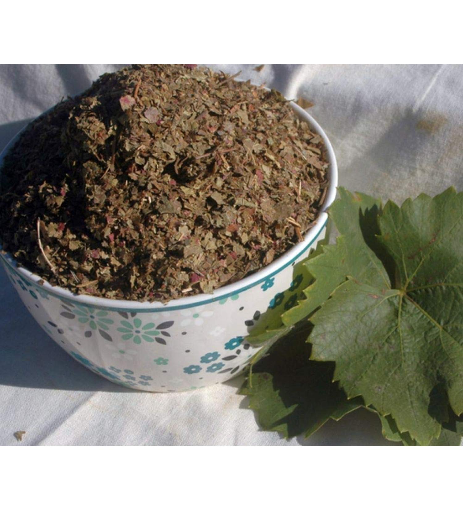 Krauterino24 - Green cut vine leaves vine leaf tea quantity: 250g