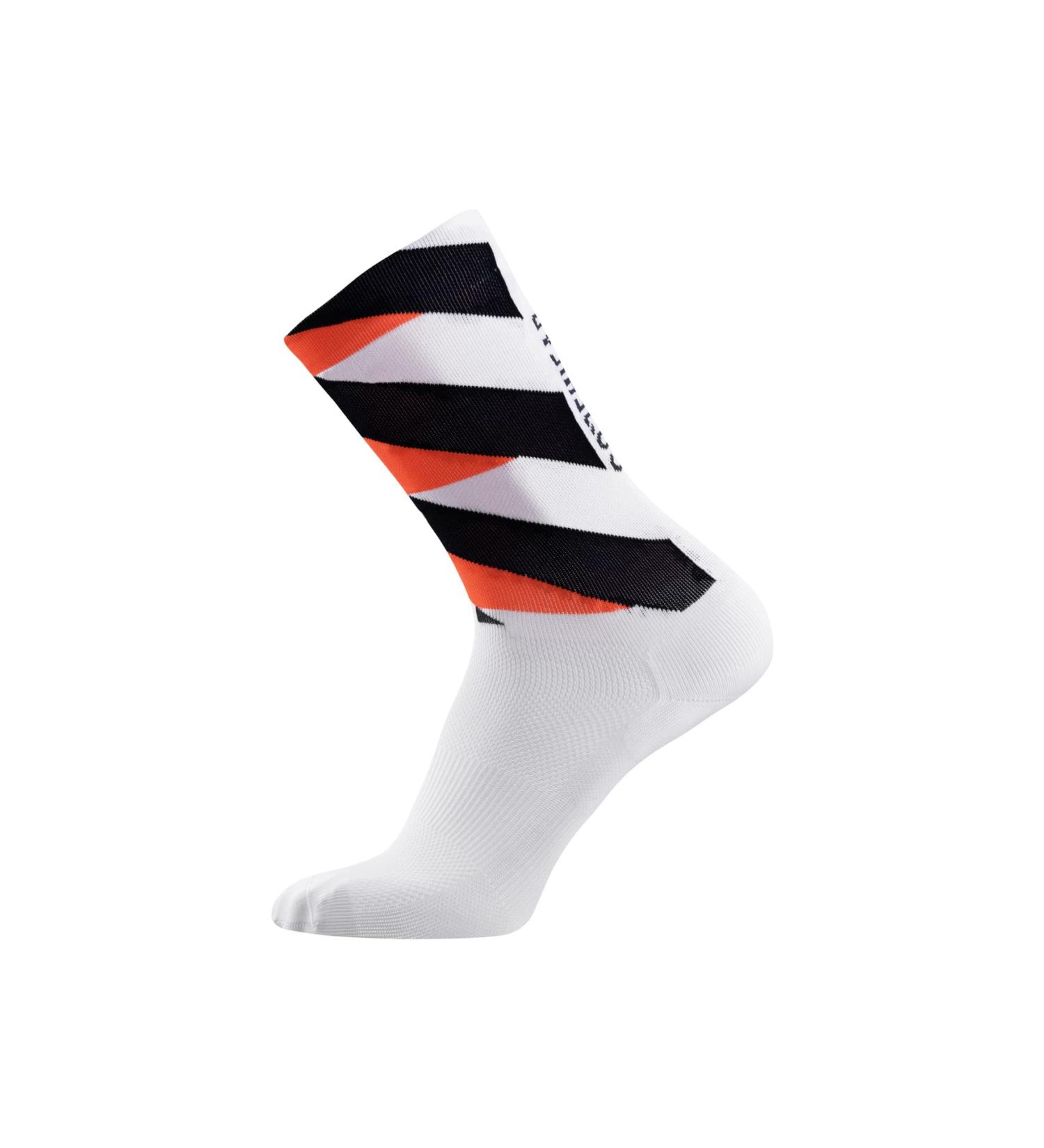 GORE WEAR Unisex Essential Signal Socks (1 Pack) - Size 44-46 - White/Fireball - International Shipping Available - Buy Online on SooperMarket.com