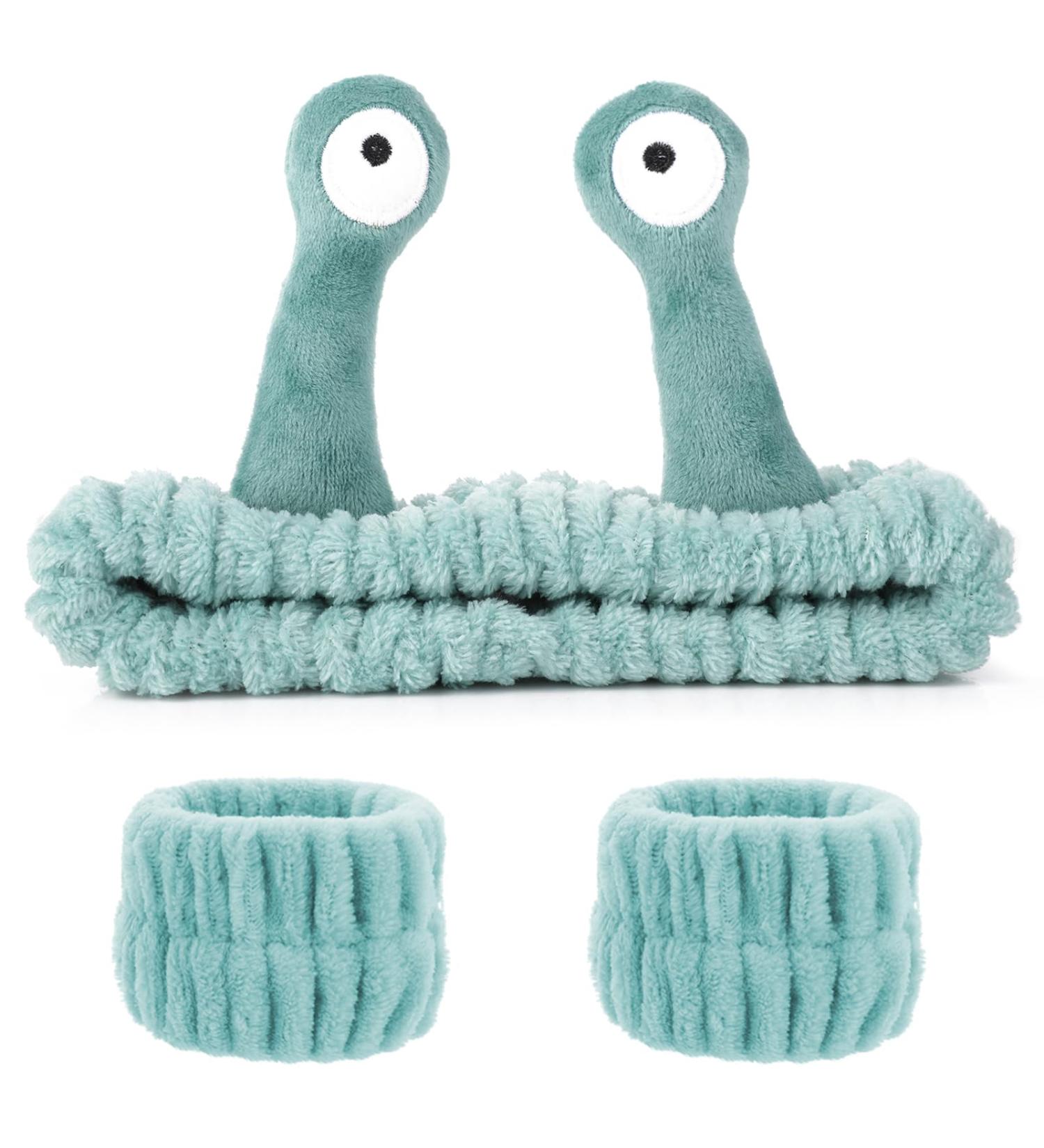 WLLHYF Spa Headband Face Wash Wristband Set Makeup Head Band Snail Coral Fleece Hair Band Skincare Hairband Elastic Creative Cartoon Head Wraps Cute Hair Accessories for Women Girls (Green) - Buy Online on SooperMarket.com