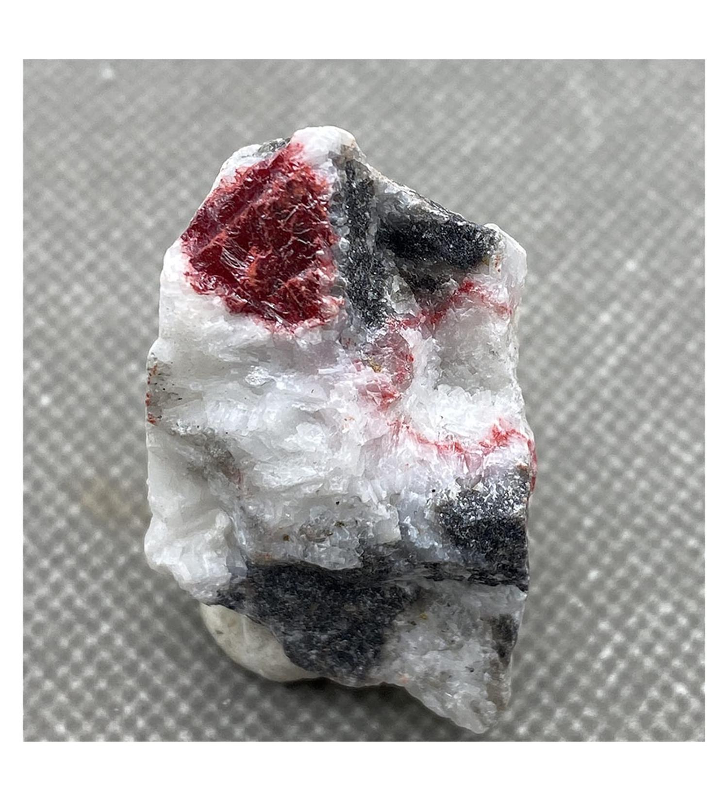 Natural Crystal Rough Natural tin Upper Stone Original red Stone Healing Reiki Crystal