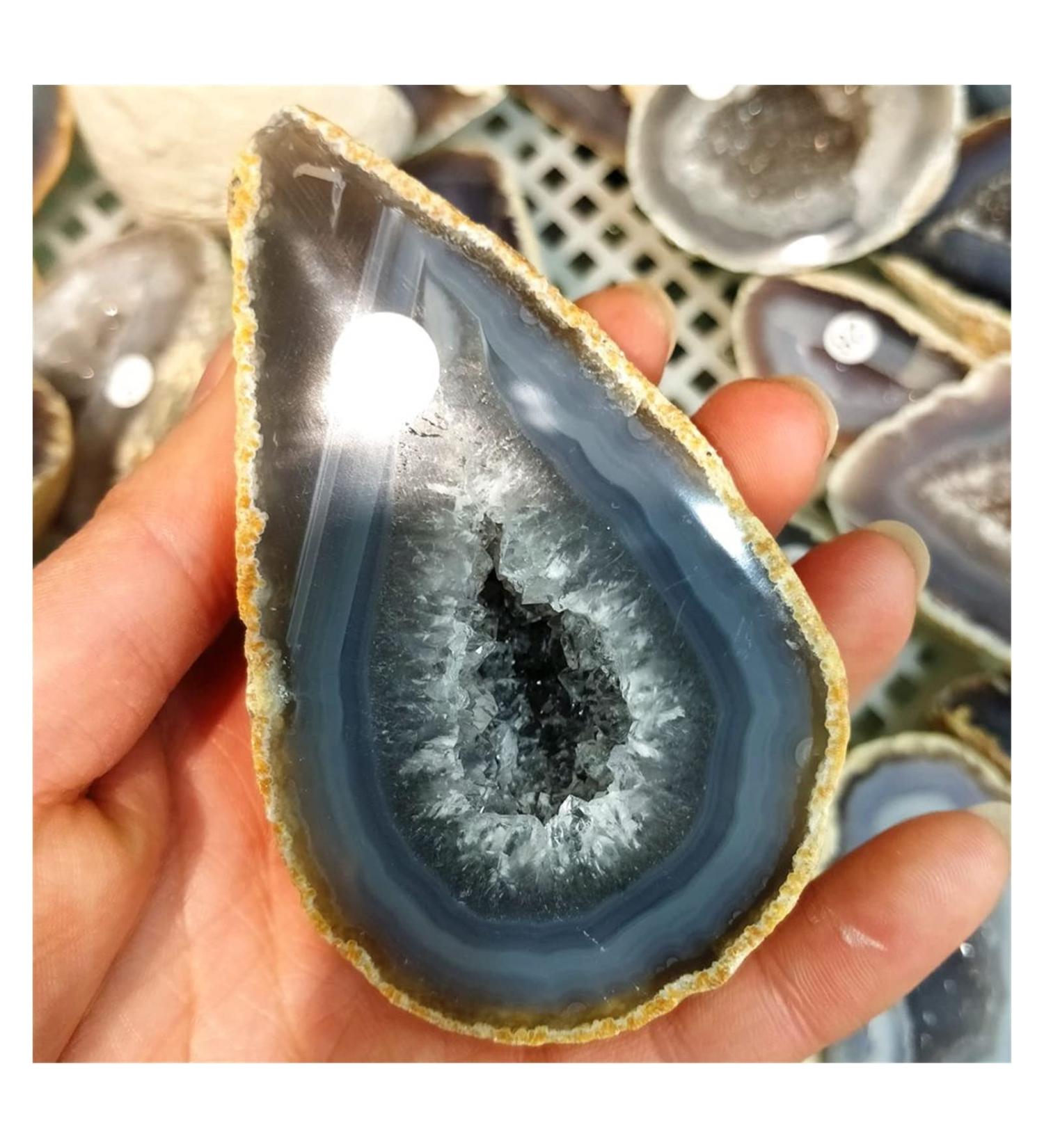 Natural Original Raw Agate Crystal Geode Cutting Hole Feng Shui DecorEnergy Stone Specimen Craft Collectibles Decoration Stone Collection (Size : 150-200g a Piece) - Buy Online on SooperMarket.com