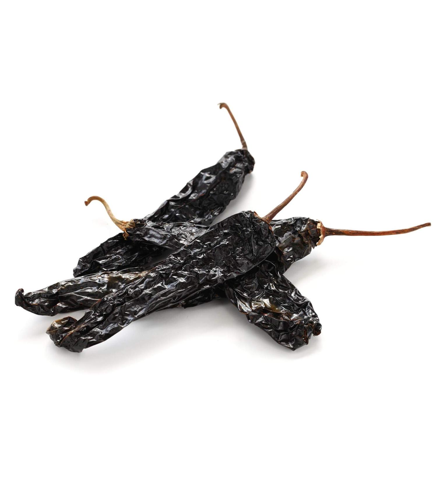 Chile Pasilla Pepper (Pasilla Negro) // Weights: 57 GR 170 GR 340 GR 510 GR 822 GR (822 GR) - Buy Online on SooperMarket.com