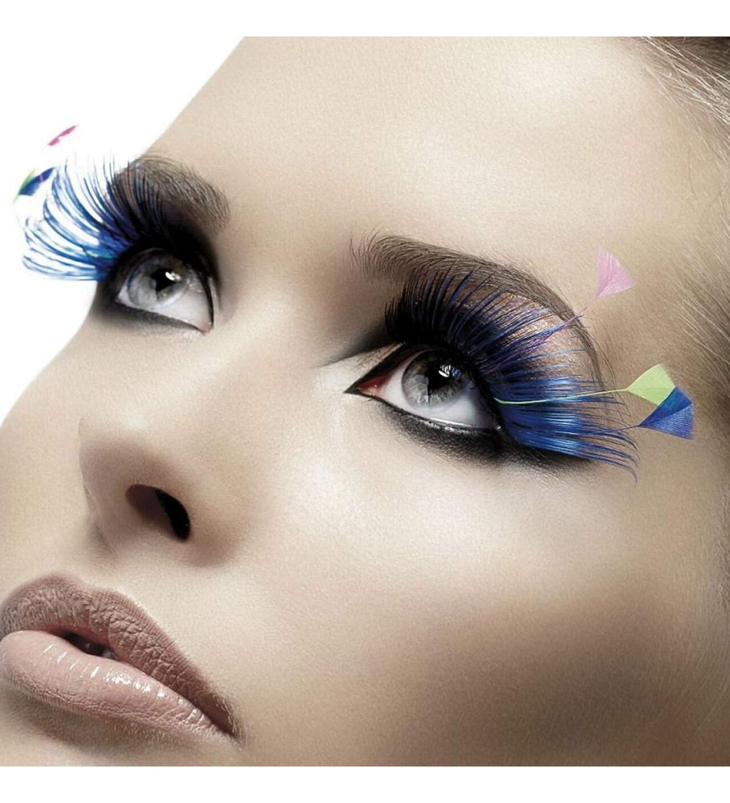 Wrong blue eyelashes with springs