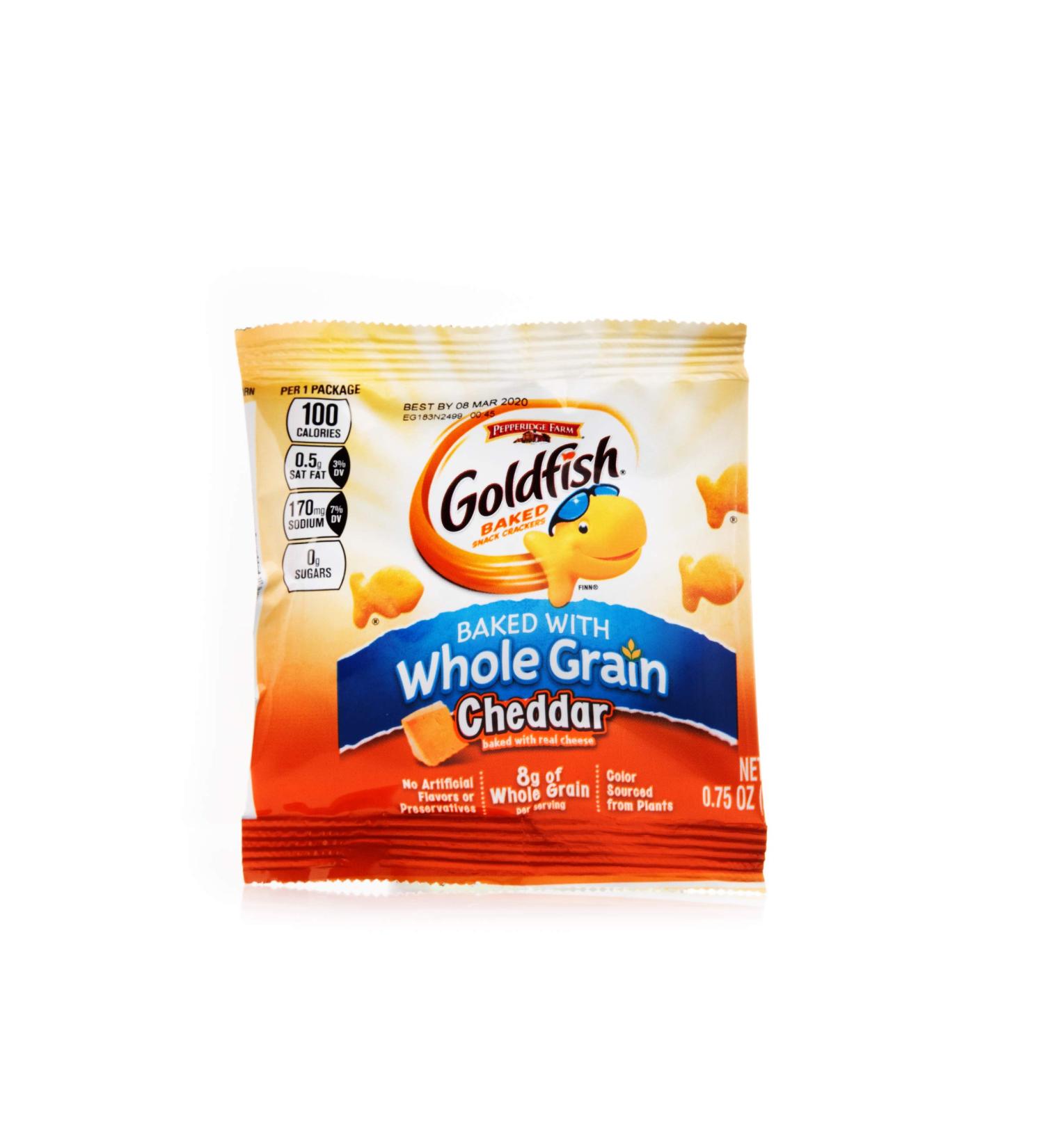 Pepperidge Farm Goldfish Whole Grain 100 Calorie Cheddar Snack Crackers - 100 Pack - Buy Online on SooperMarket.com
