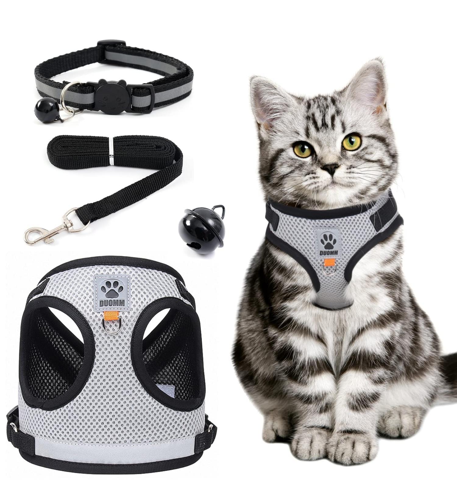 Cat Harness and Lead Set Adjustable Cat Harness Escape Proof Cat Kitten Harness for Walking Breathable Cat Harness with Reflective Stripe and Leash Set for Small Medium Cats Pets (S) - Buy Online on SooperMarket.com