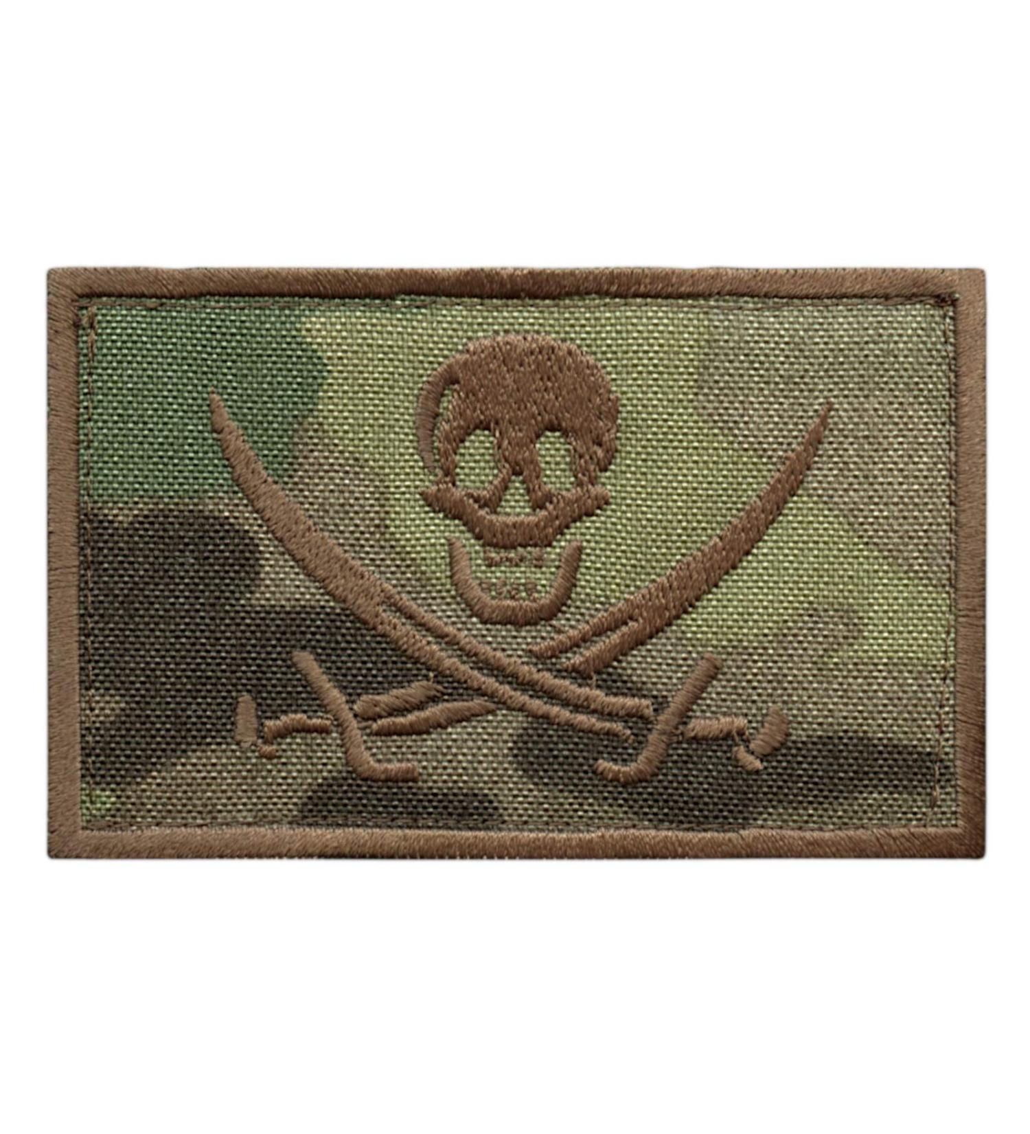 Multicam Calico Jack Skull Pirate Jolly Roger Morale Tactical ISAF Embroidery Touch Fastener Patch