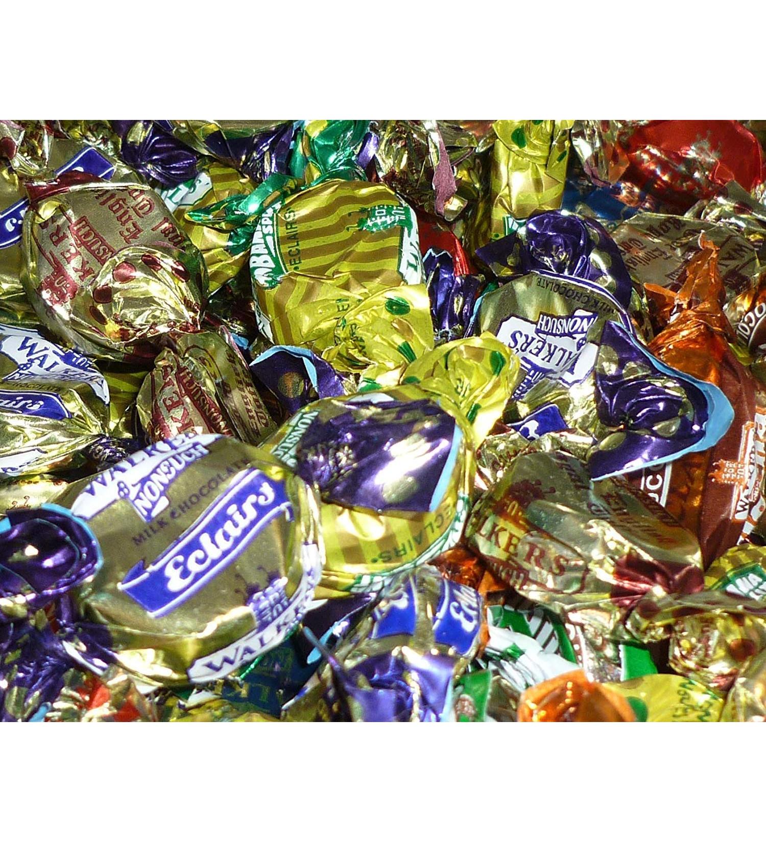Walkers Assorted Toffees Half Kilo Bag ( 500g ) Retro Favourite Toffee Mix up.