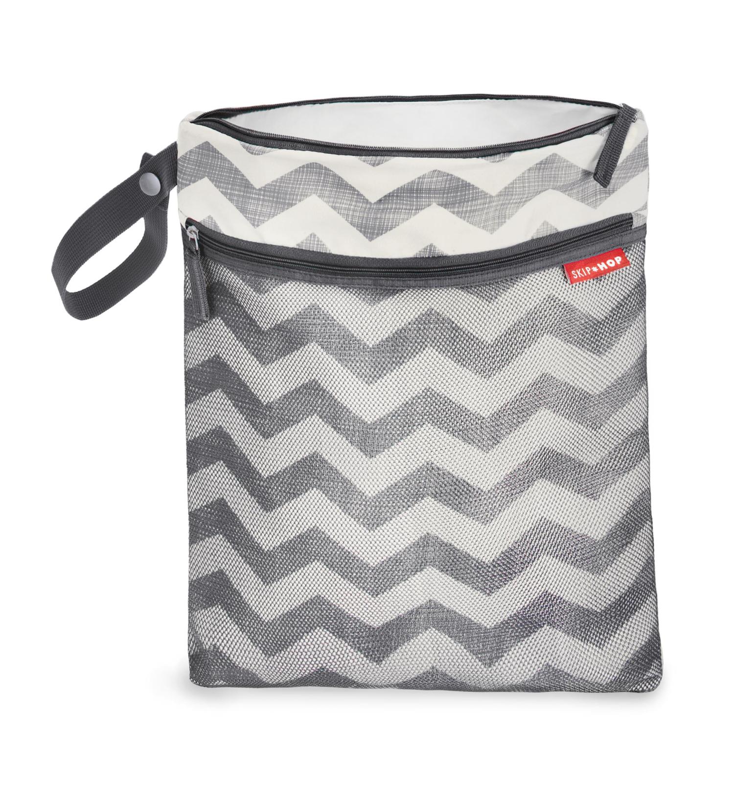 Skip Hop Grab and Go Wet/Dry Bag Chevron (Grey) - Buy Online on SooperMarket.com