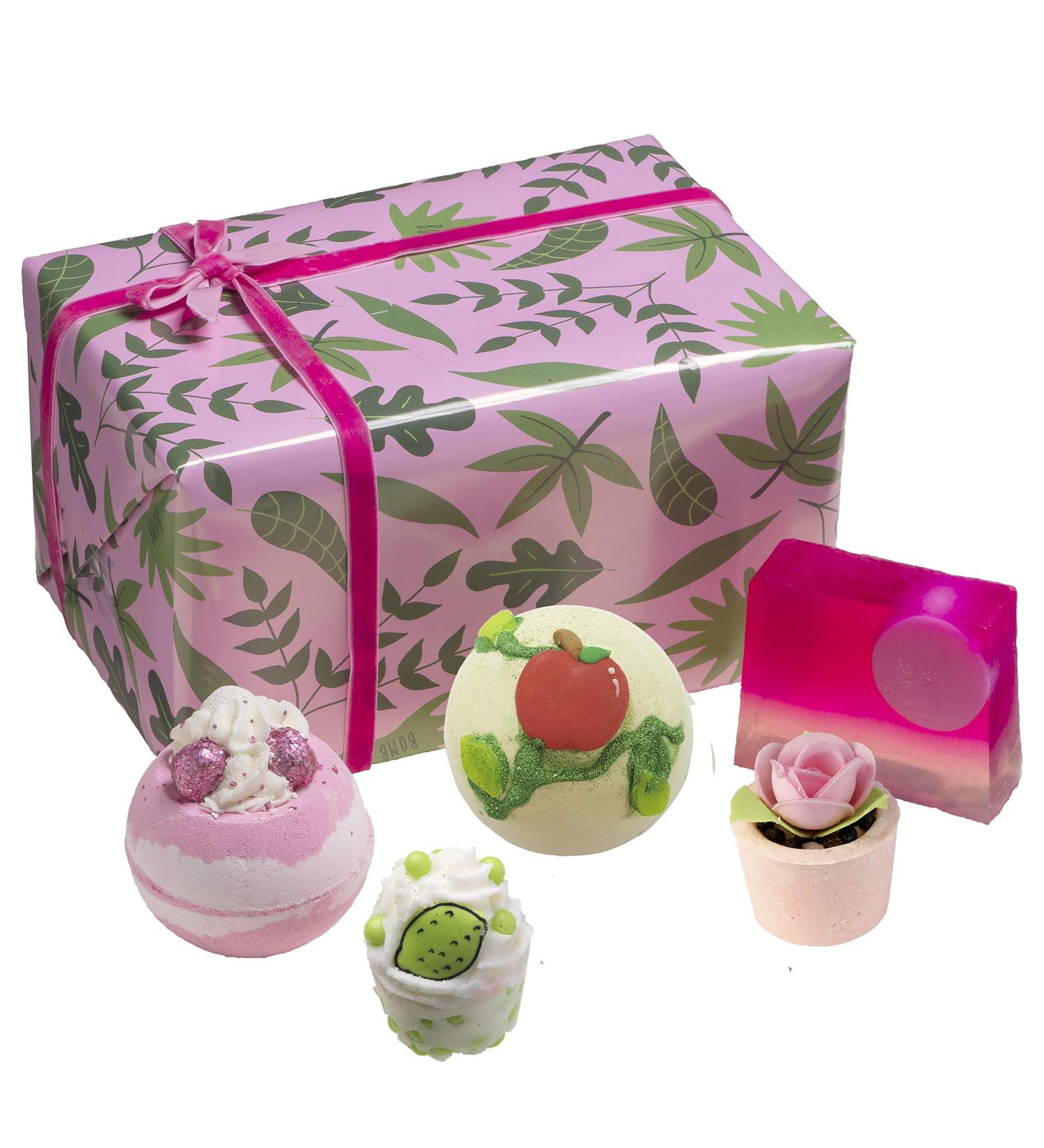 Bomb Cosmetics Palm Springs 5-Piece Bath and Body Gift Pack - 18.1 oz - Handmade, Wrapped, Designed in UK - Buy Online on SooperMarket.com