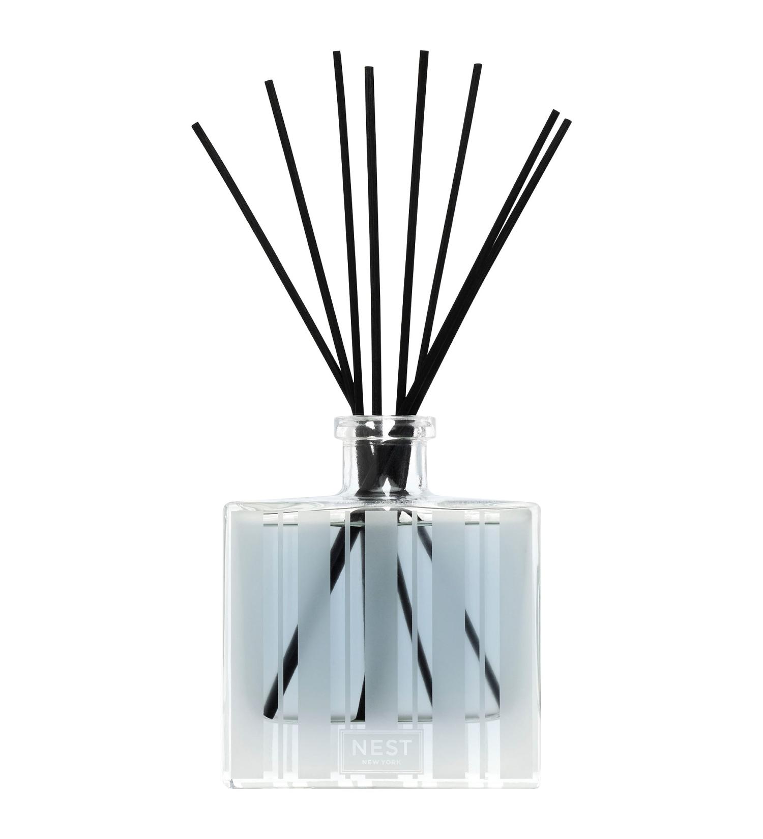 Shop NEST New York Driftwood & Chamomile Diffuser - 5.9 oz/ 175 mL Online - Best Price & International Shipping - Buy Online on SooperMarket.com