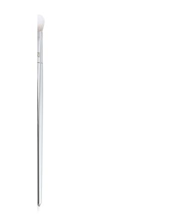 Real Techniques Bold Metals Collection 203 Tapered Shadow Brush - International Shipping Available - Buy Online on SooperMarket.com