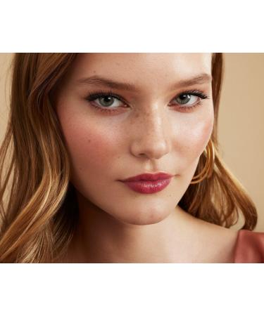 Discover Stila Huge Extreme Lash Volumizing Mascara Black - Elevate Your Style Instantly! - Buy Online on SooperMarket.com