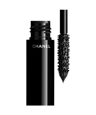 Discover CHANEL LE VOLUME DE CHANEL WATERPROOF Mascara 10 NOIR - Elevate Your Style Instantly! - Buy Online on SooperMarket.com