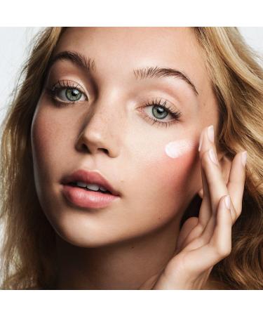 MAC Studio Radiance Moisturizing + Illuminating Primer 1.0 oz - Discover Premium Quality Shop now! - Buy Online on SooperMarket.com