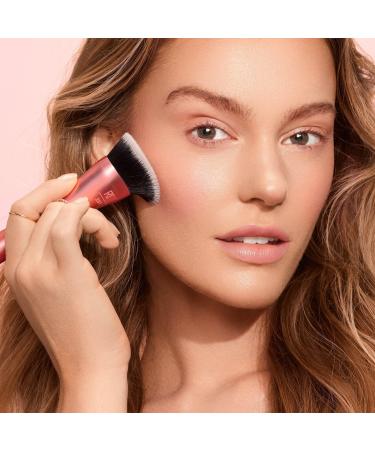 Discover Real Techniques Snatch + Sculpt Contour Makeup Brush 1 ct - Elevate Your Style Instantly! - Buy Online on SooperMarket.com