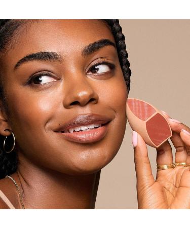 Discover Real Techniques Makeupsaver Blending Sponge 1 ct - Elevate Your Style Instantly! - Buy Online on SooperMarket.com