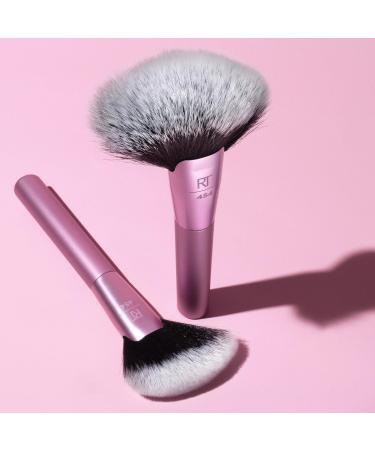 Real Techniques Extra Big Finishing Makeup Brush 1 ct - Transform Your Style with the Best Innovation Today! - Buy Online on SooperMarket.com
