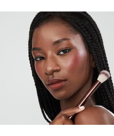 HOURGLASS No. 15 Blush Brush - Transform Your Style with the Best Innovation Today! - Buy Online on SooperMarket.com