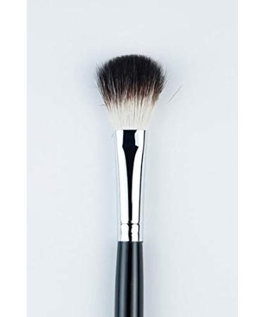 Highlight & Contour Brush IBRA Makeup No. 22