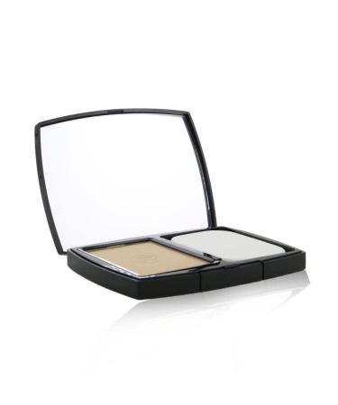 Chanel Ultra Le Teint Ultrawear Flawless Finish Compact Foundation B20 (172.718) 0.45 Ounce