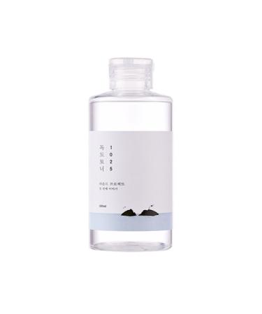 ROUND LAB Dokdo Toner | Exfoliate daed skin cells  Replenish skin with long lasting moisture  Hydrating  Watery Type Toner (6.76fl.oz)