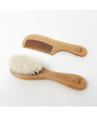 green sprouts Baby Brush & Comb Set | Gently grooms baby's hair | Made of natural wood and bristles