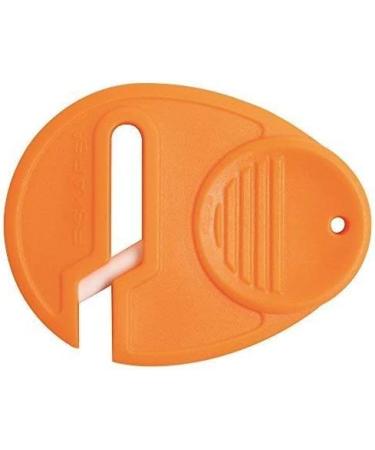 Fiskars SewSharp Scissors Sharpener - Keep Your Scissors Sharp and Ready (98547097) - Buy Online on SooperMarket.com