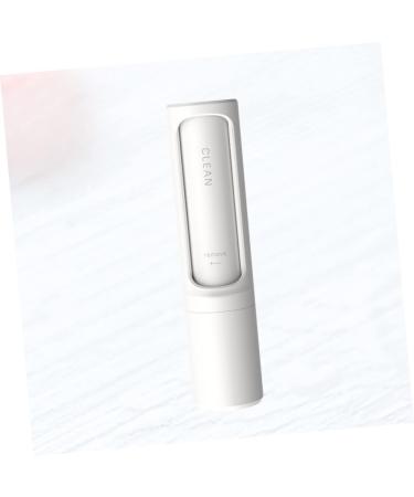 Garneck Pet Hair Remover - Cera Landfillatoria for Women | Effective Plastic Pet Hair Cleaner for Clothing | Household Hair Sucker | 18.3cm x 4.3cm | Shop Internationally! - Buy Online on SooperMarket.com