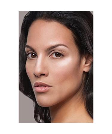 butter LONDON On the Glow Pen in Moonstone - Illuminate Your Skin with a Radiant Glow - Buy Online on SooperMarket.com