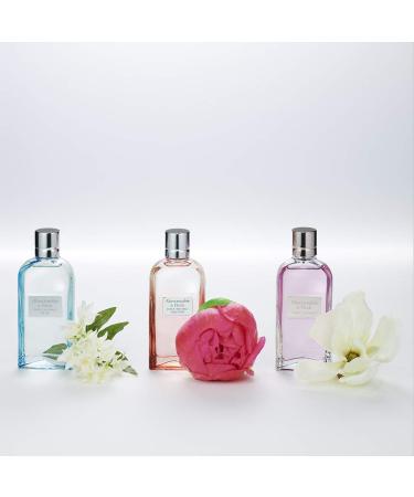 Abercrombie First Instinct/Abercrombie Edp Spray 1.7 Oz (50 Ml) (W) - Buy Online on SooperMarket.com