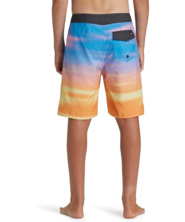 Quiksilver Boys Everyday Fade YTH 17 Boardshorts - 10 Years Monaco Blue | International Shipping Available - Buy Online on SooperMarket.com
